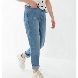 Bdg urban outfitters mom jeans